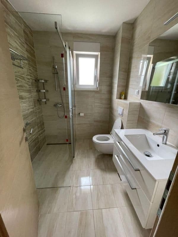 Krvavica, jednosoban stan s pogledom na more 51 m2