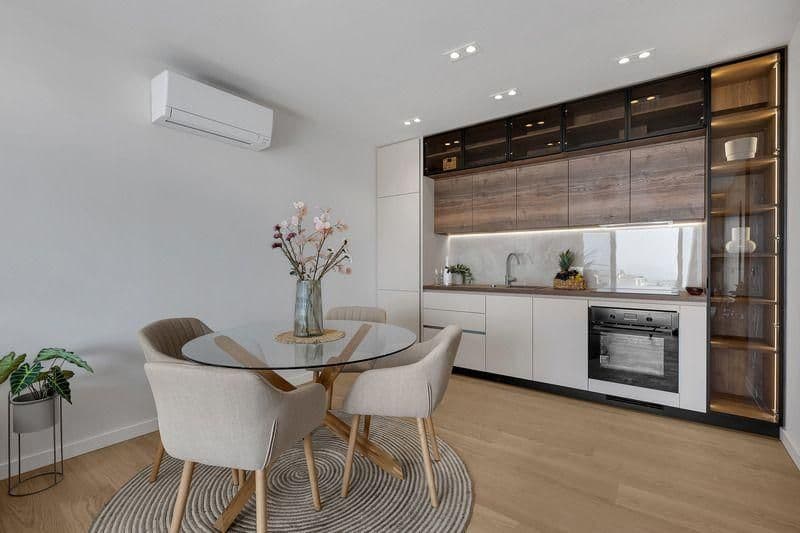 Makarska, luksuzni stan u centru 52,10 m2