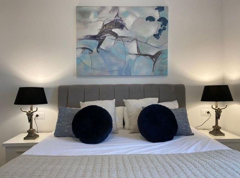 Makarska, apartamento amueblado de dos dormitorios con vistas al mar 72,50m2