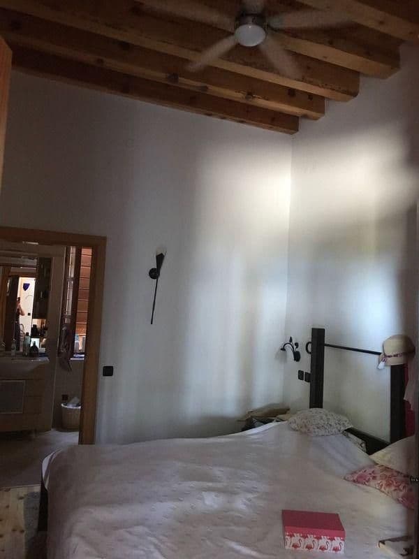 Otok Vis, vila s bazenom, te pogledom na more 1.040 m2