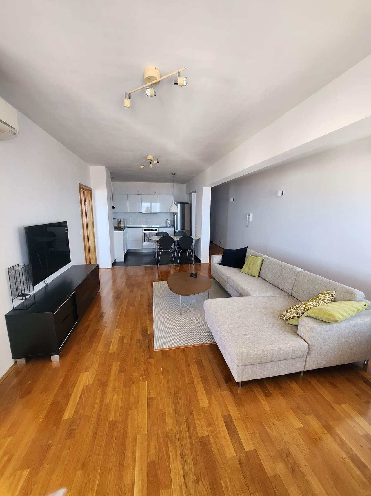 Stan u novogradnji, 75,88 m², Makarska